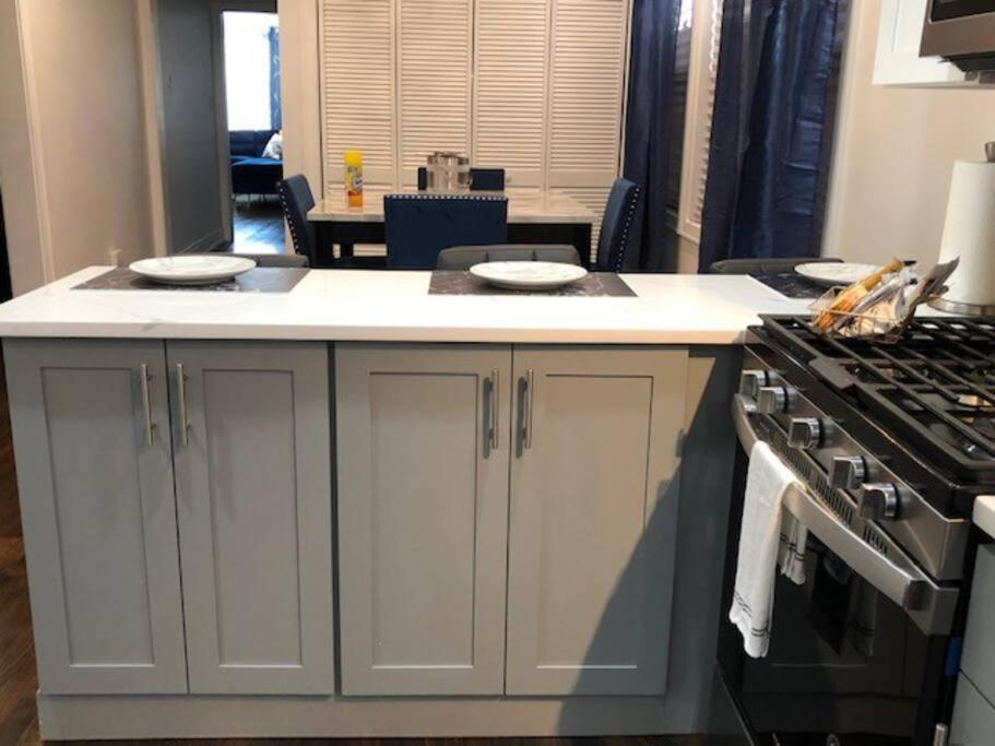 The Blue Golden Luxury Modern 3- Bedroom Apartment In שיקגו מראה חיצוני תמונה